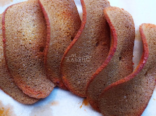 Вяленое мясо: Ресторанные гренки с беконом