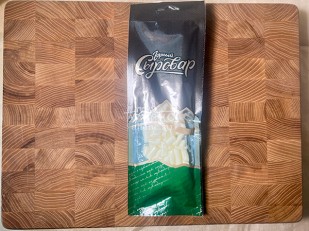 Вяленое мясо: Сыр 60 гр ГОРНЫЙ СЫРОВАР (Бочонок)