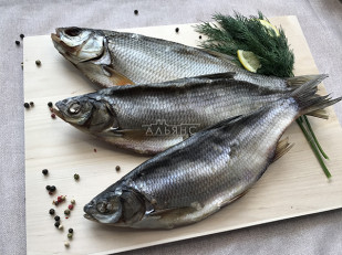 Мучные полоски ОРАНЖЕВЫЕ со вкусом говядины 76 гр: Плотва вяленая